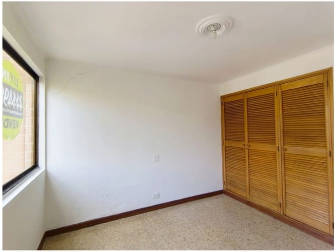 Apartamento de 3 alcobas en venta en El Poblado, Medellín, 138 m² · foto 7 de 21