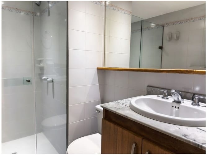 Apartamento de 3 alcobas en venta en El Poblado, Medellín, 138 m² · foto 16 de 21