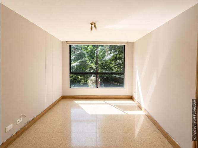 Apartamento de 3 alcobas en venta en El Poblado, Medellín, 140 m² · foto 7 de 11
