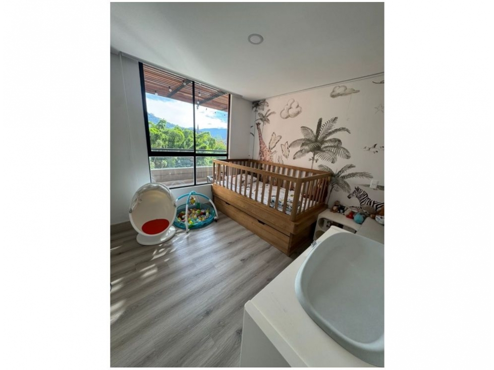 Apartamento en venta en Loma De Las Brujas, Envigado · foto 11 de 18