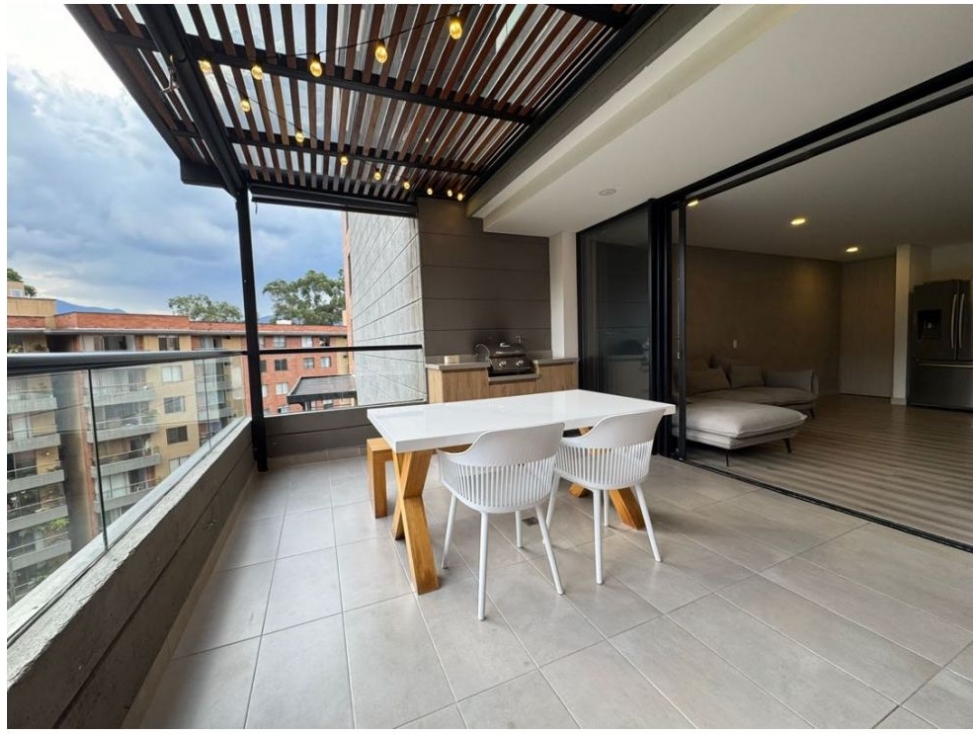 Apartamento en venta en Loma De Las Brujas, Envigado · foto 12 de 18