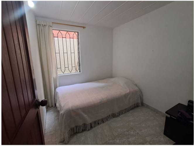 Casa de 4 alcobas en venta en Aliadas Del Sur, Sabaneta, 120 m² · foto 9 de 19