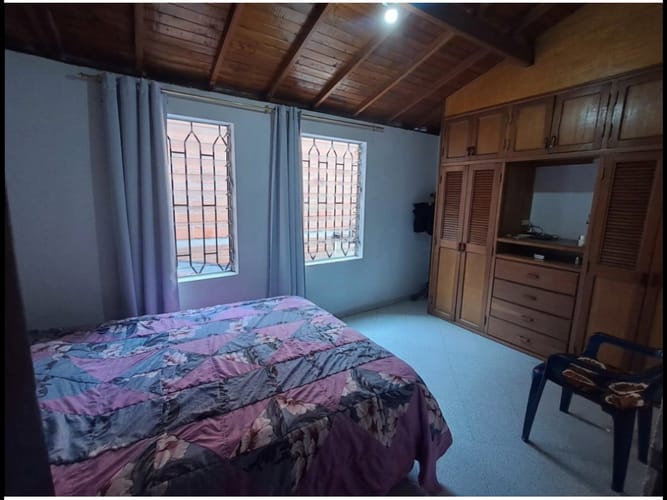 Casa de 4 alcobas en venta en Aliadas Del Sur, Sabaneta, 120 m² · foto 16 de 19