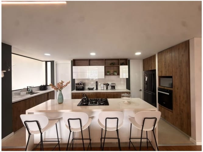 Apartamento de 3 alcobas en venta en Santa María De Los Ángeles, Medellín, 205 m² · foto 1 de 22
