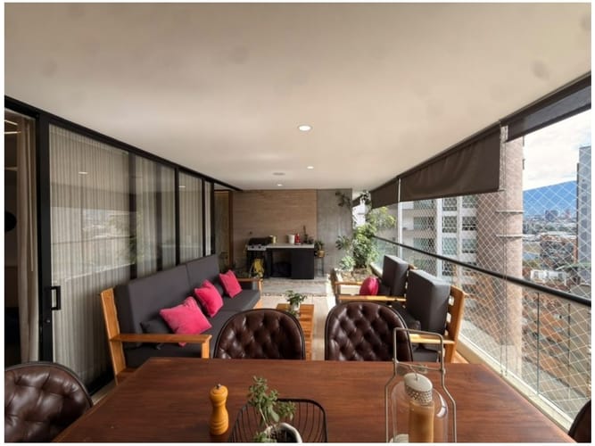 Apartamento de 3 alcobas en venta en Santa María De Los Ángeles, Medellín, 205 m² · foto 10 de 22