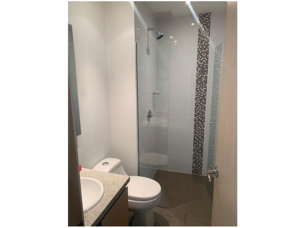 Apartamento en venta en El Poblado, Medellín · foto 6 de 14