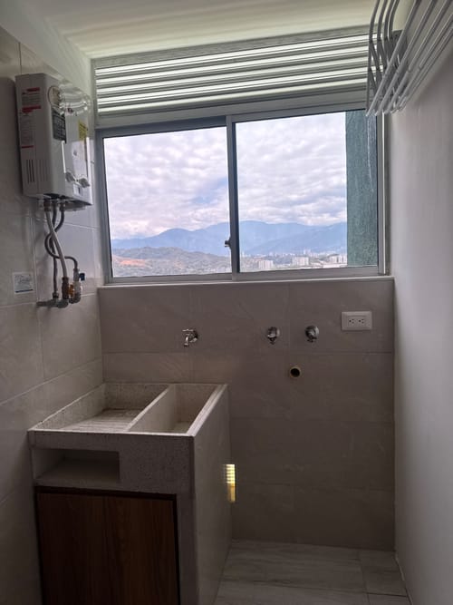 Apartamento de 3 alcobas en venta en Picaleña Y Mirolindo, Ibagué, 61 m² · foto 6 de 19