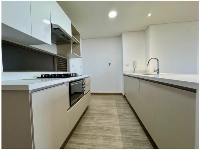 Apartaestudio en venta en Las Lomas No.2, Medellín, 64 m² · foto 4 de 24