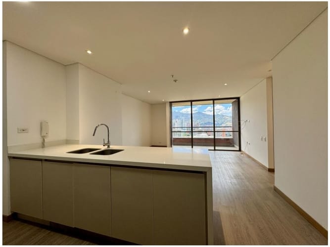 Apartaestudio en venta en Las Lomas No.2, Medellín, 64 m² · foto 7 de 24
