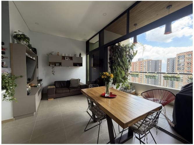 Apartamento de 3 alcobas en venta en Loma De Las Brujas, Envigado, 80 m² · foto 8 de 24