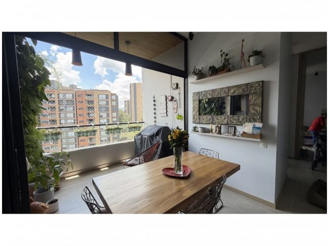 Apartamento de 3 alcobas en venta en Loma De Las Brujas, Envigado, 80 m² · foto 10 de 24