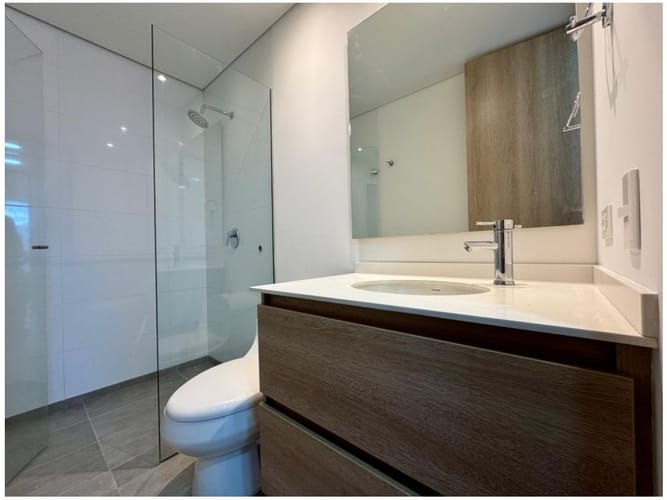 Apartaestudio en venta en Las Lomas No.2, Medellín, 64 m² · foto 17 de 24