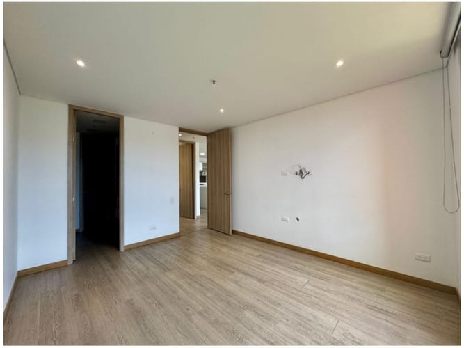 Apartaestudio en venta en Las Lomas No.2, Medellín, 64 m² · foto 20 de 24