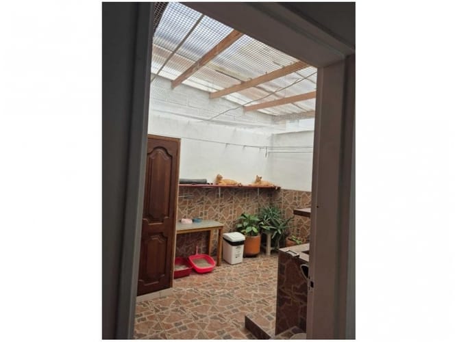 Casa de 6 alcobas en venta en Laureles, Medellín, 212 m² · foto 23 de 24