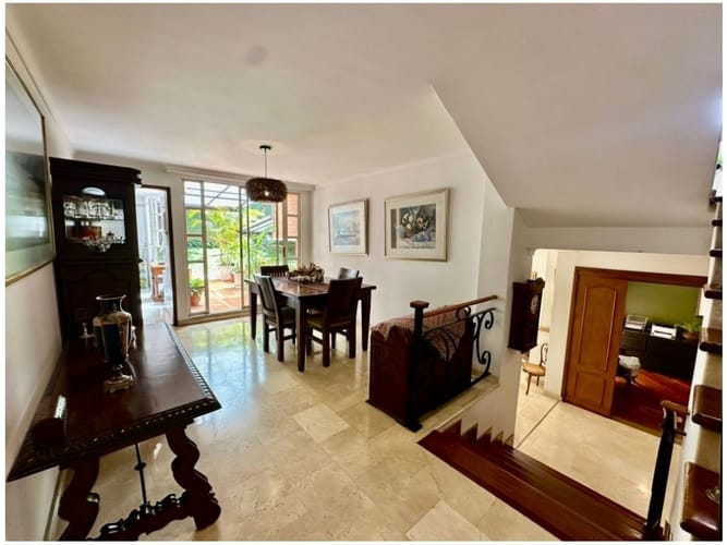Casa de 4 alcobas en venta en Las Lomas No.2, Medellín, 281 m² · foto 15 de 24