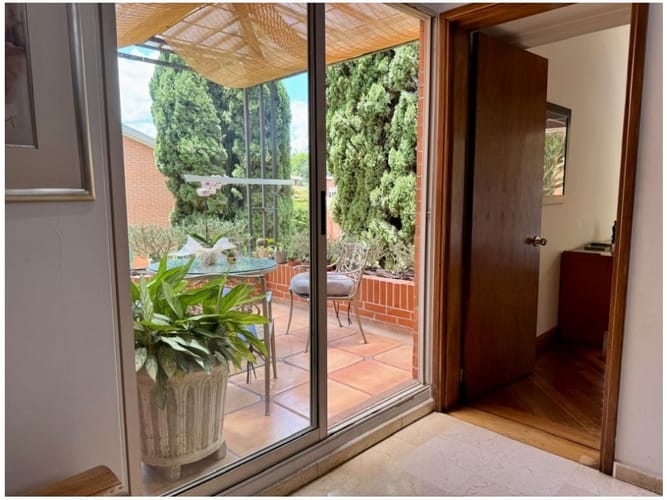 Casa de 4 alcobas en venta en Las Lomas No.2, Medellín, 281 m² · foto 20 de 24