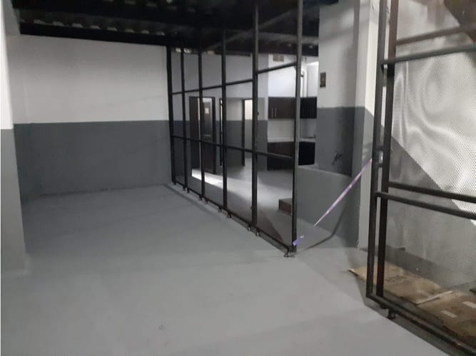 Bodega en venta en La Candelaria, Medellín, 720 m² · foto 10 de 16