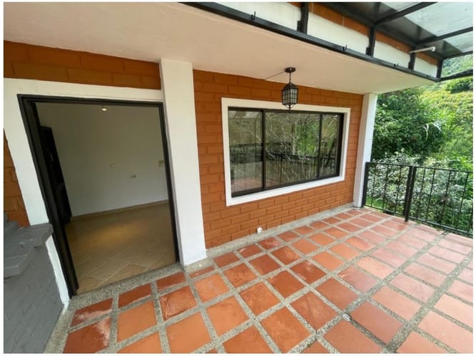 Casa de 4 alcobas en venta en Vereda La Doctora, Sabaneta, 60 m² · foto 5 de 23
