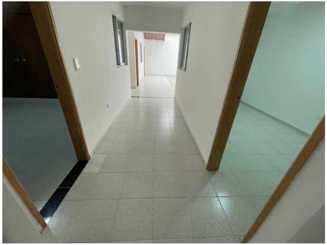 Casa de 4 alcobas en venta en La America, Medellín, 165 m² · foto 3 de 21