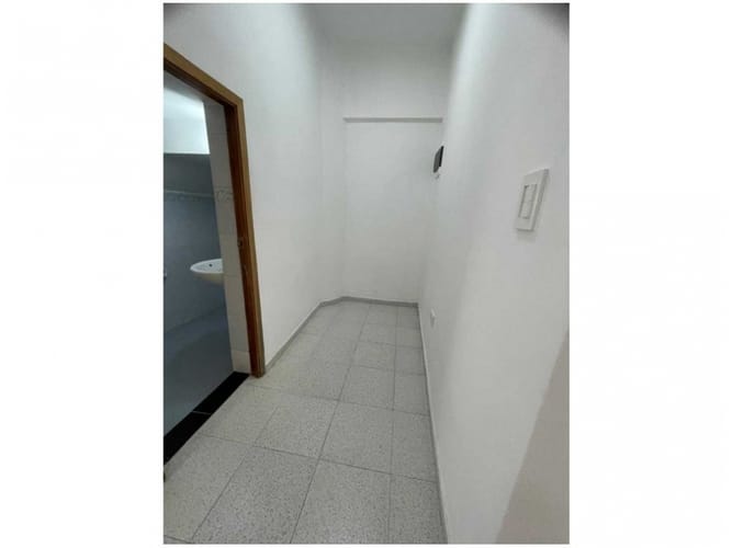 Casa de 4 alcobas en venta en La America, Medellín, 165 m² · foto 4 de 21