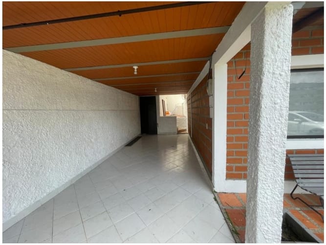 Casa de 4 alcobas en venta en Vereda La Doctora, Sabaneta, 60 m² · foto 16 de 23