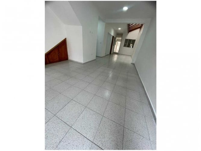 Casa de 4 alcobas en venta en La America, Medellín, 165 m² · foto 16 de 21