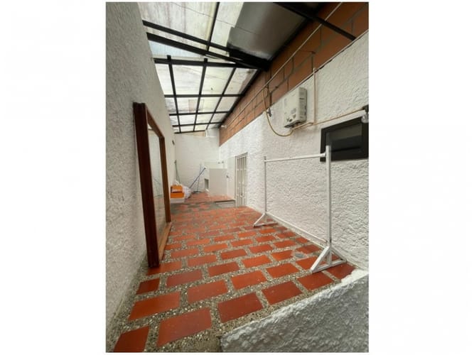 Casa de 4 alcobas en venta en Vereda La Doctora, Sabaneta, 60 m² · foto 21 de 23