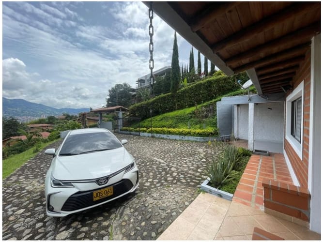 Casa de 4 alcobas en venta en Vereda La Doctora, Sabaneta, 60 m² · foto 22 de 23