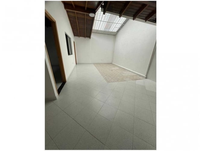 Casa de 4 alcobas en venta en La America, Medellín, 165 m² · foto 19 de 21