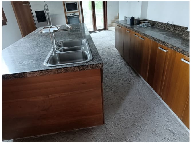 Casa de 8 alcobas en venta en Vía Las Palmas, Envigado · foto 23 de 24