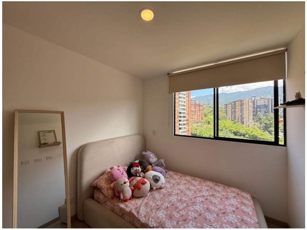 Apartamento en venta en Loma De Las Brujas, Envigado · foto 8 de 14