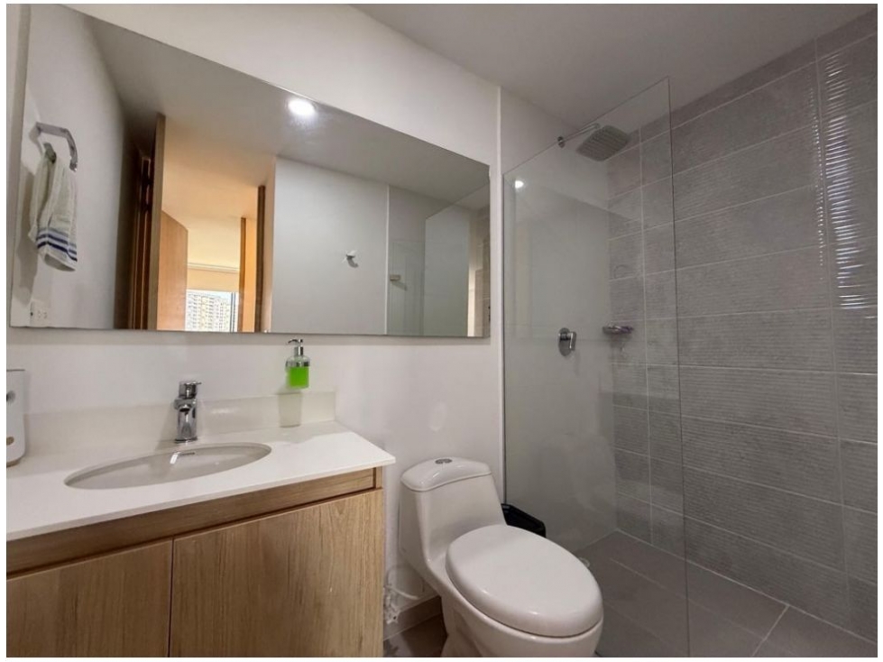 Apartamento en venta en Loma De Las Brujas, Envigado · foto 12 de 14