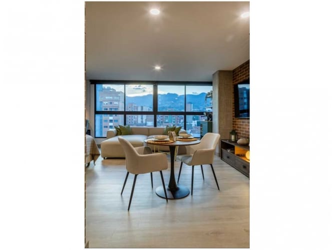 Apartamento de 1 alcoba en venta en Laureles, Medellín, 40 m² · foto 3 de 24