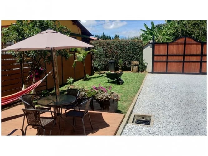 Casa de 5 alcobas en venta en El Zango, Guarne, 185 m² · foto 14 de 24