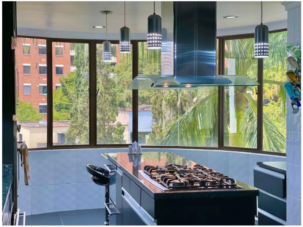 Apartamento en venta en Los Balsos, Medellín · foto 4 de 24