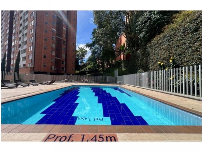 Apartamento de 3 alcobas en venta en Camino Verde, Envigado, 86 m² · foto 23 de 24