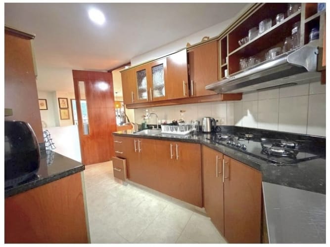 Apartamento en venta en El Campestre, Medellín · foto 10 de 24