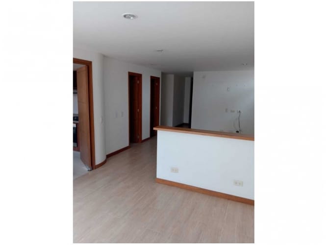 Apartamento en venta en Santa Teresita, Medellín · foto 3 de 11