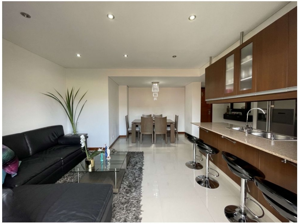 Apartamento en venta en Otraparte, Envigado · foto 2 de 17