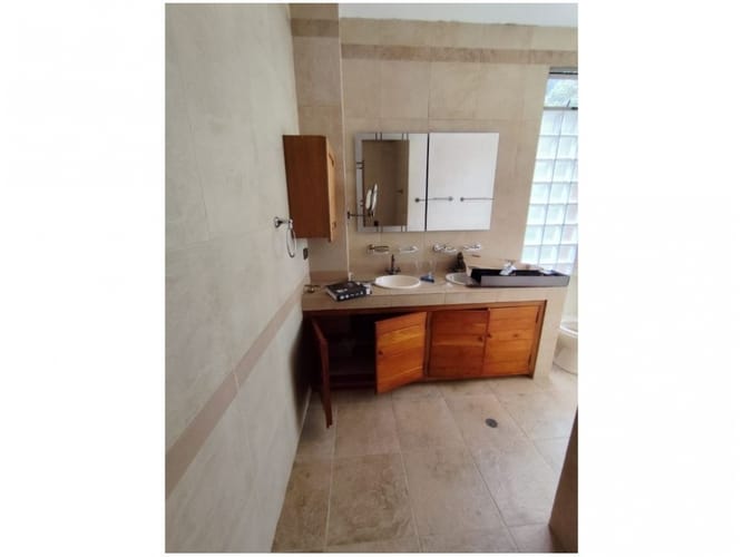 Casa de 5 alcobas en venta en Cola Del Zorro, Medellín, 320 m² · foto 6 de 23