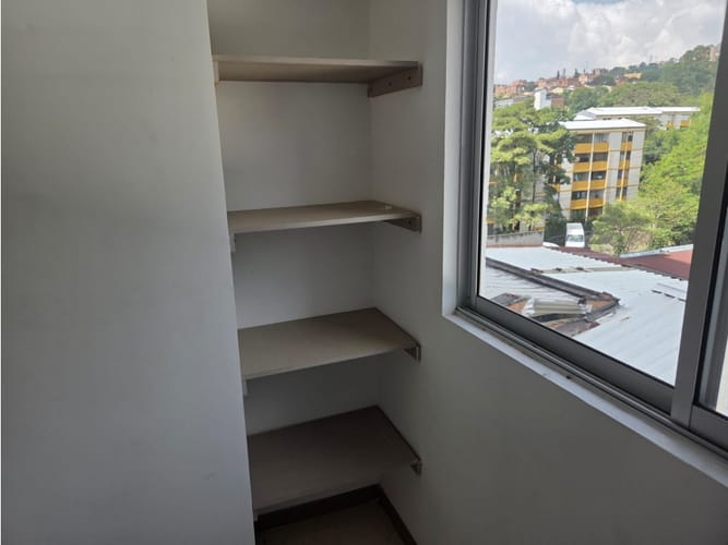 Apartamento de 3 alcobas en venta en San Jose Obrero, Bello, 60 m² · foto 11 de 22