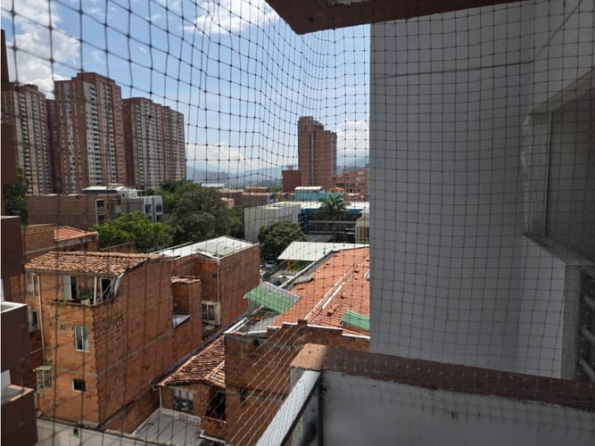 Apartamento de 3 alcobas en venta en San Jose Obrero, Bello, 60 m² · foto 13 de 22