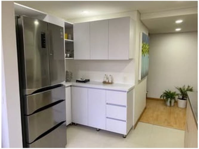 Apartamento de 3 alcobas en venta en Loma De San Julian, Medellín, 86 m² · foto 3 de 16