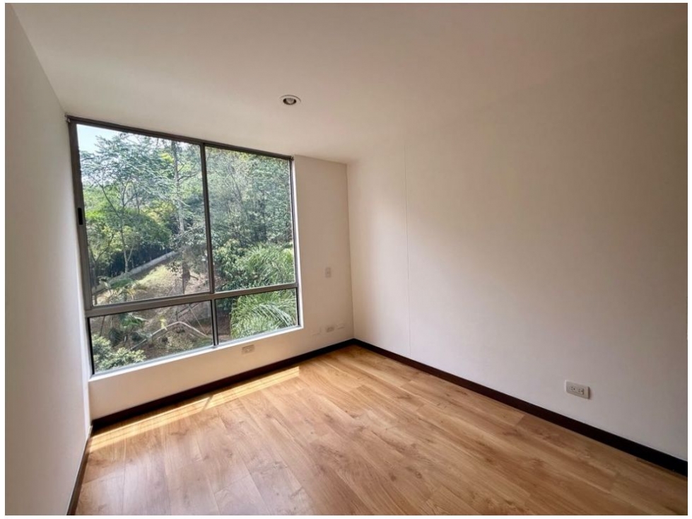 Apartamento en venta en Cumbres, Envigado · foto 7 de 19
