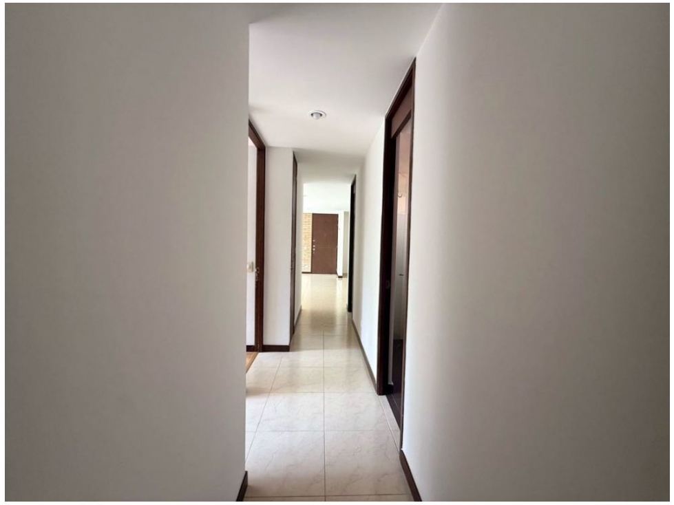 Apartamento en venta en Cumbres, Envigado · foto 14 de 19