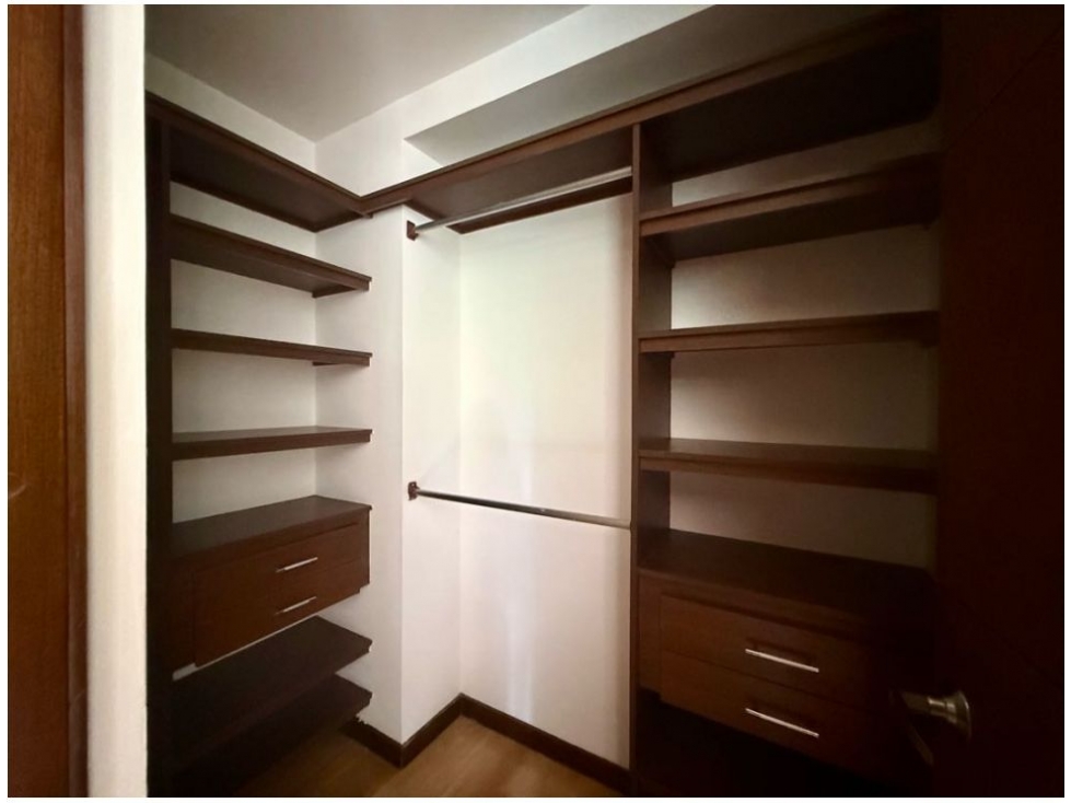 Apartamento en venta en Cumbres, Envigado · foto 18 de 19