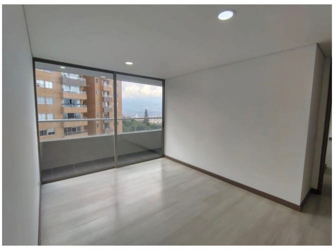Apartamento de 2 alcobas en venta en Loma Del Esmeraldal, Envigado, 88 m² · foto 7 de 11