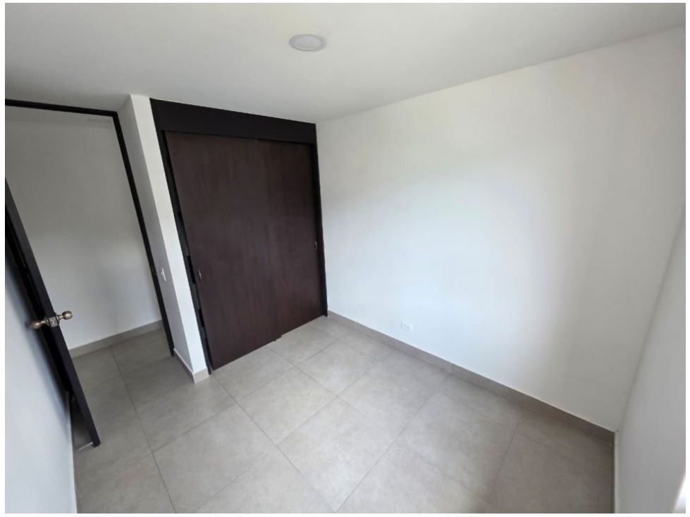 Apartamento en venta en Ciudad Del Río, Medellín · foto 8 de 13