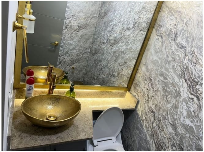 Apartamento de 3 alcobas en venta en El Castillo, Medellín, 117 m² · foto 9 de 24