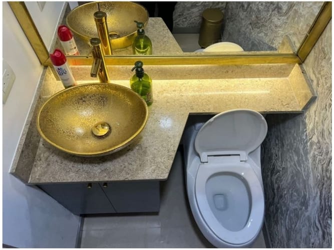 Apartamento de 3 alcobas en venta en El Castillo, Medellín, 117 m² · foto 10 de 24
